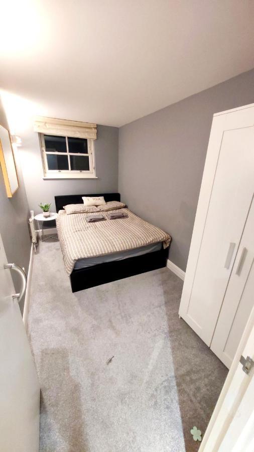 Amazing Flat Near South Kensington - 2 To 3 Bedrooms Лондон Екстер'єр фото